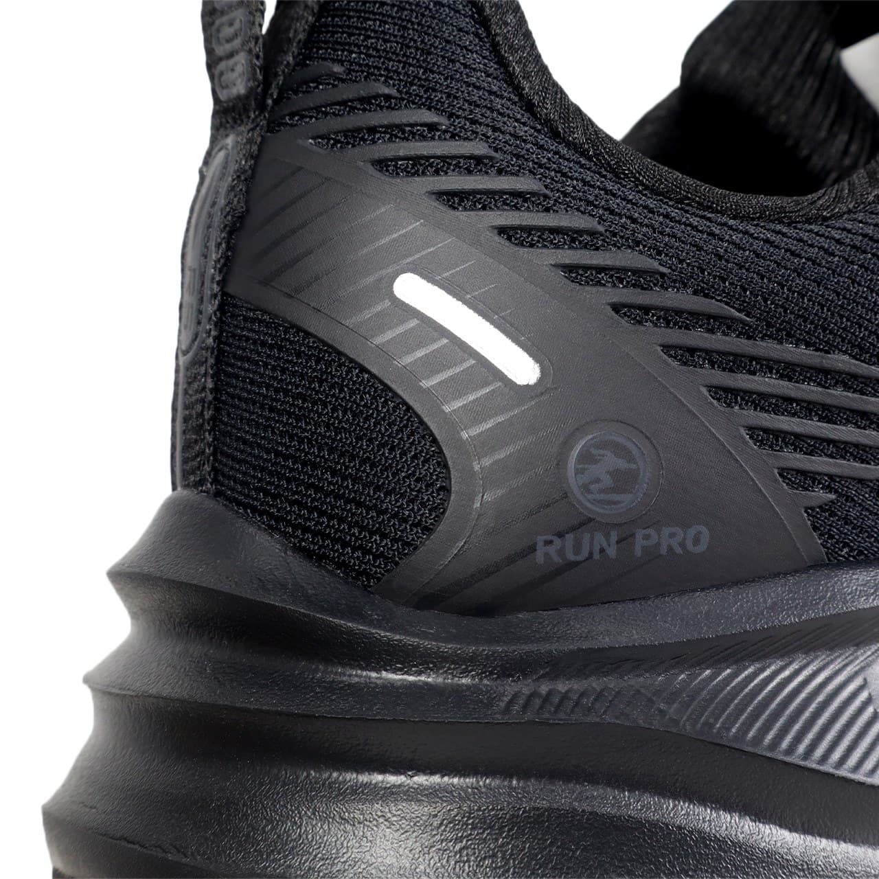 RUN PRO MEN - BLACK/BLACK - 7