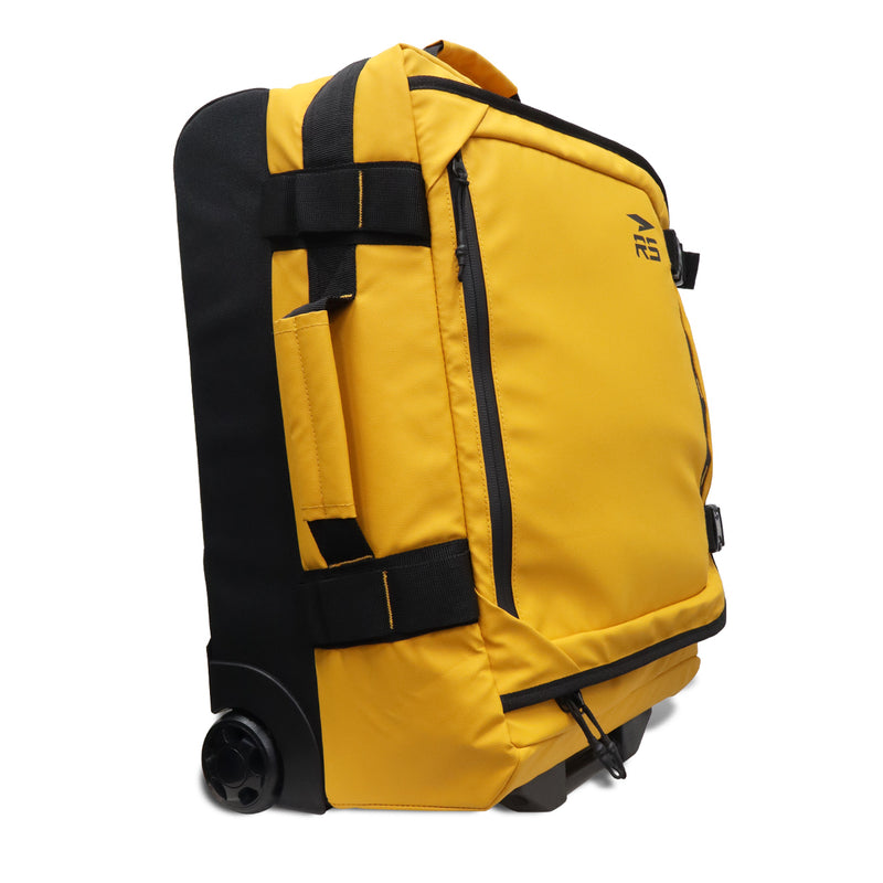 TRAVEL CARRY ON