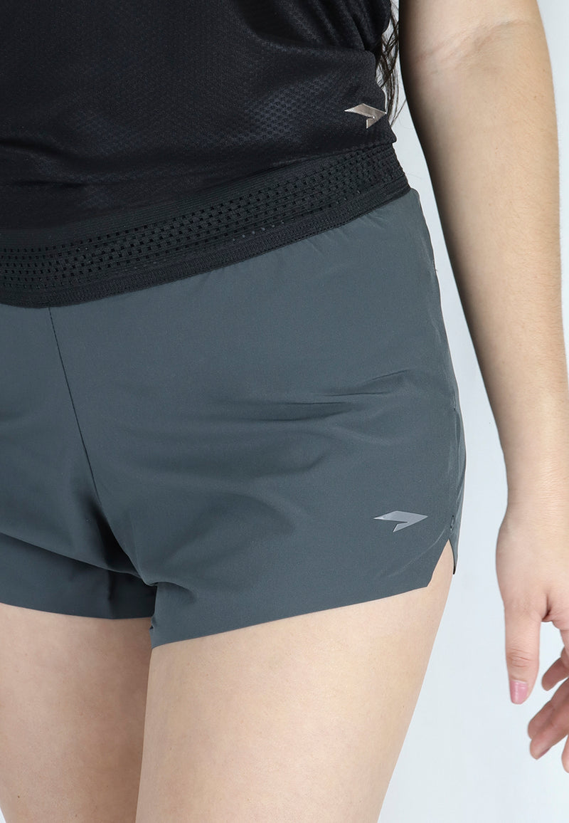 SHORT DAMA